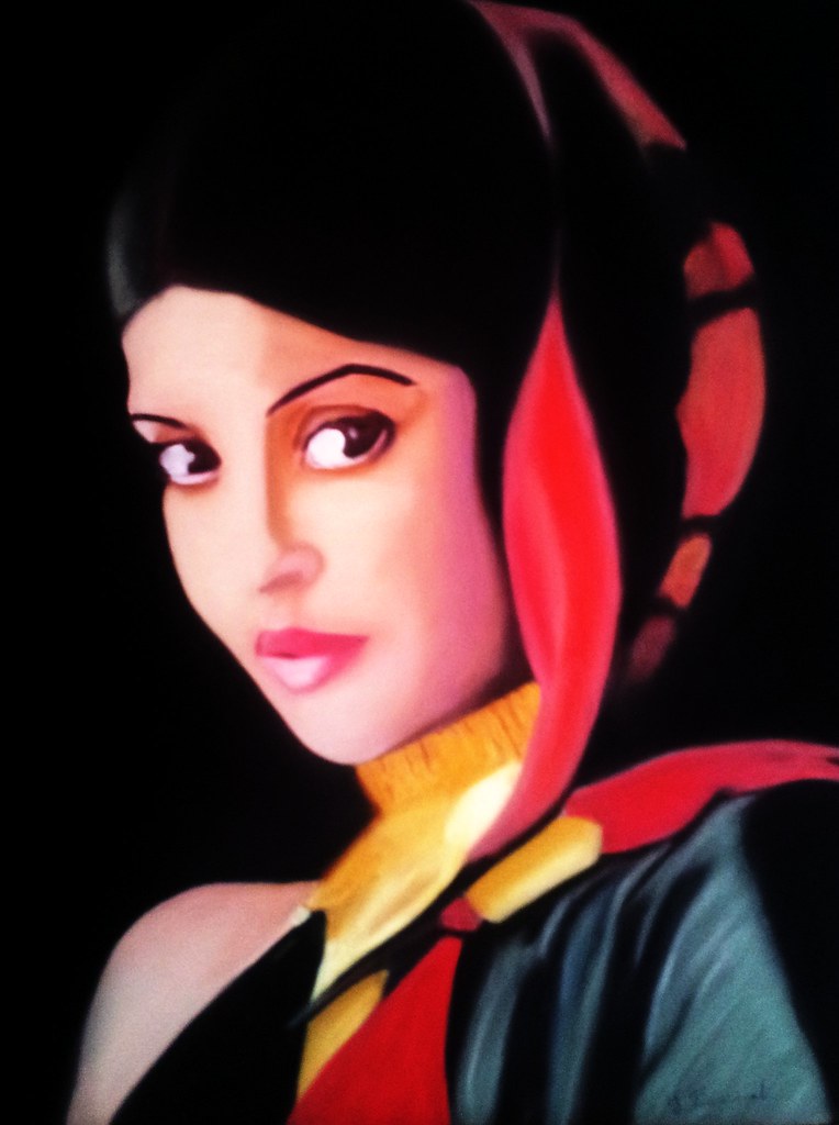 Femme aux yeux noirs